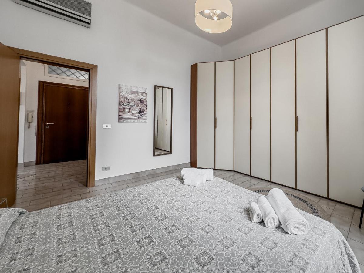 Realkasa Carracci Apartment Болоня Екстериор снимка